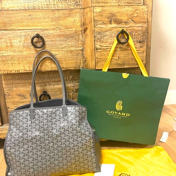 Goyard Hardy PM Bag, Dust Bag, & Detachable Pouch. Excellent Condition! - Picture 2 of 16